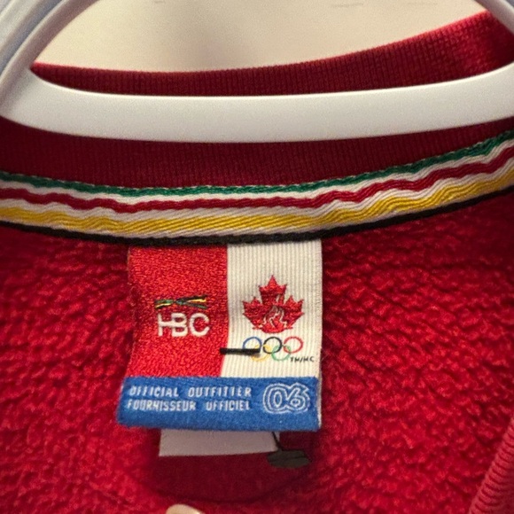 💕Hudson’s Bay Company Olympic Canada sweater. Boys 14/16. 21ptp - Picture 2 of 6